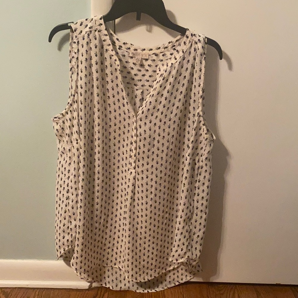 Sleeveless top